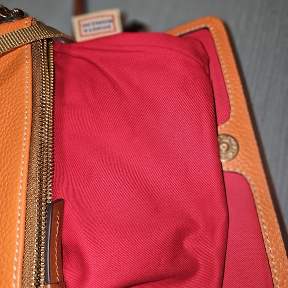 EUC Dooney & Bourke Orange Leather Crossbody Bag - Picture 11 of 11